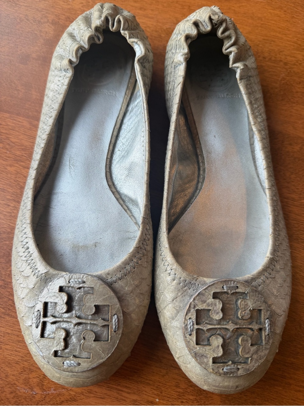 Tory Burch python flats - Picture 9 of 10